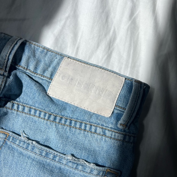 GRLFRND Brooklyn High Rise Jeans Size 23 - Picture 1 of 5